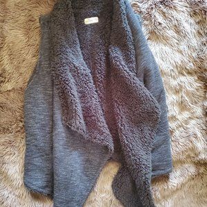 Hollister Sherpa Vest